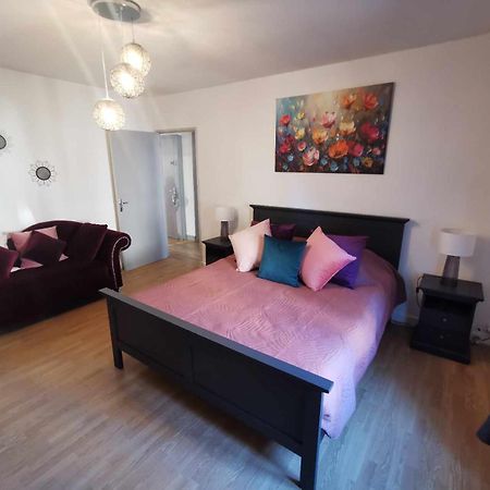 Bel Appartement De 1 A 7 Personnes อ็องแบร์ ภายนอก รูปภาพ