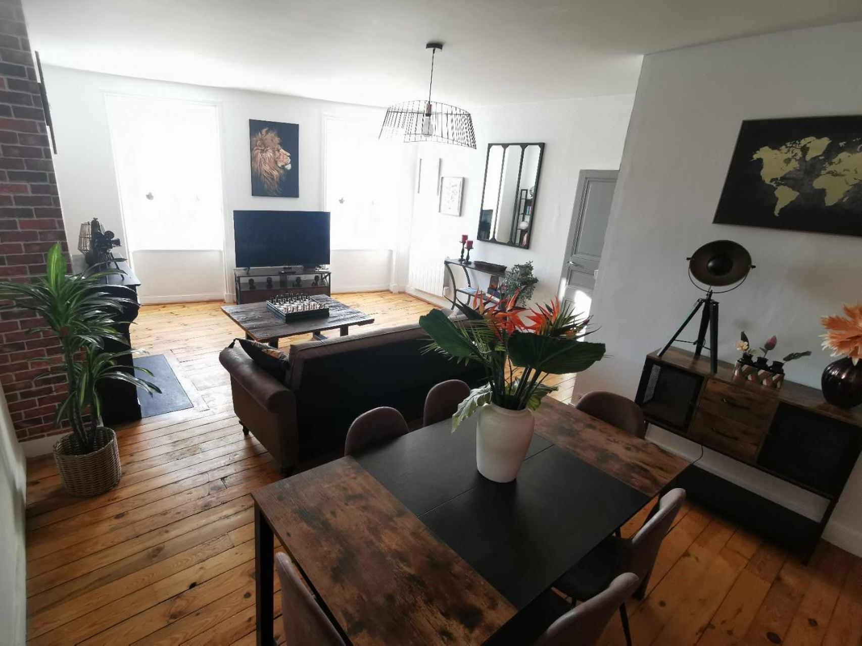 Bel Appartement De 1 A 7 Personnes อ็องแบร์ ภายนอก รูปภาพ