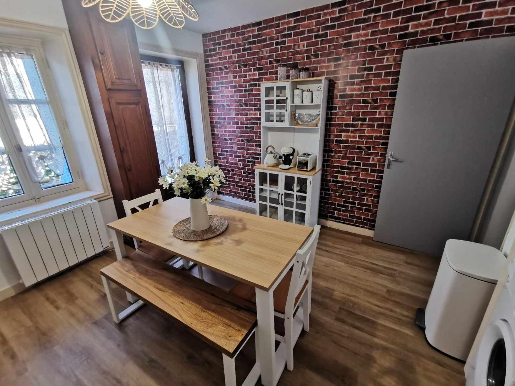 Bel Appartement De 1 A 7 Personnes อ็องแบร์ ภายนอก รูปภาพ